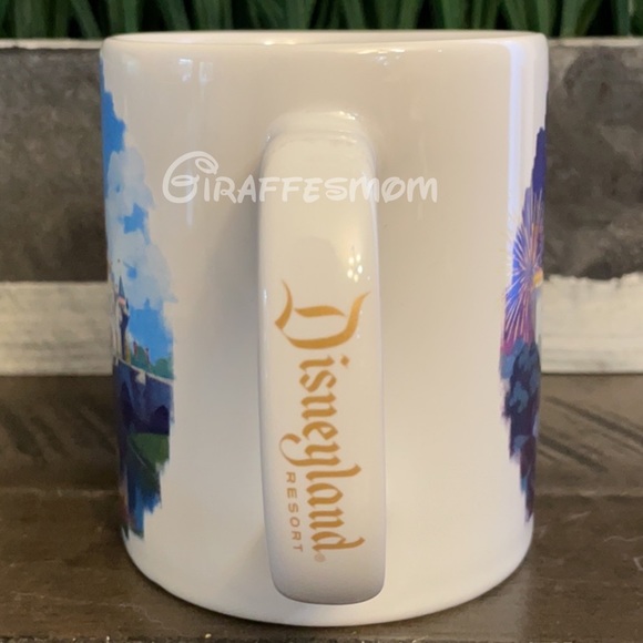 Disneyland Fantasyland Castle Mug - Picture 2 of 4